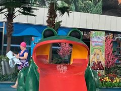 -天山海世界·米立方