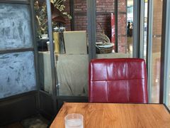 -玛格萝妮(汇智国际商业中心店)