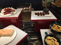 -东方红海鲜百汇(国际大厦店)