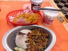-万能料理屋(钟鼓岭路店)
