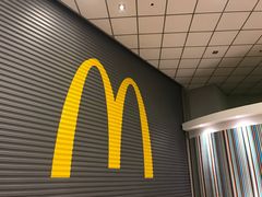 -麦当劳(哈西万达店)