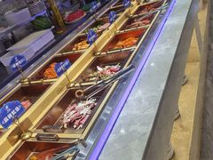 -锤头鲨毛肚海鲜烤肉自助餐厅(国购广场店)