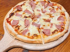 夏威夷披萨-蓝壁虎咖啡酒馆