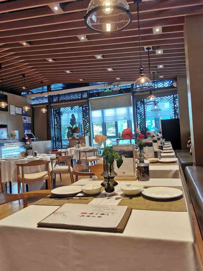 若兰慈素食馆(欢乐海岸店)-"饭菜不新鲜,我妈吃了回来还吐了.