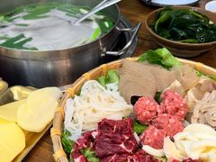 -刘少华贵州小黄牛·鲜牛肉火锅(总店)