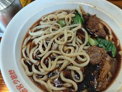 -老天桥酱肉烧饼夹肘子(天桥店)