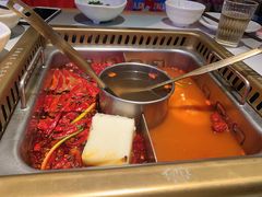 -雾都渣渣火锅(南城智汇城店)