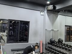 -帕瑞斯女子塑形健身(集美店)