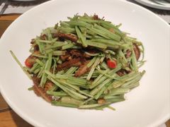 -黄泥岗·地道湖北菜(奥特莱斯店)