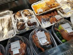 -盒马鲜生(丁香国际店)