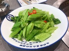 素拍黄瓜-羊来顺冰煮鲜羊铁锅烀羊肉(八卦岭店)