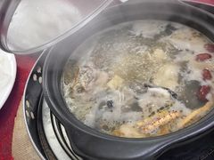 -花苑美食横琴生蚝火锅(拱北粤华路店)