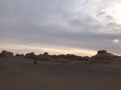 -敦煌雅丹国家地质公园