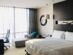 -青岛海尔洲际酒店