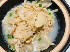 -佬麻雀·新湘菜(珠海金发购物中心店)