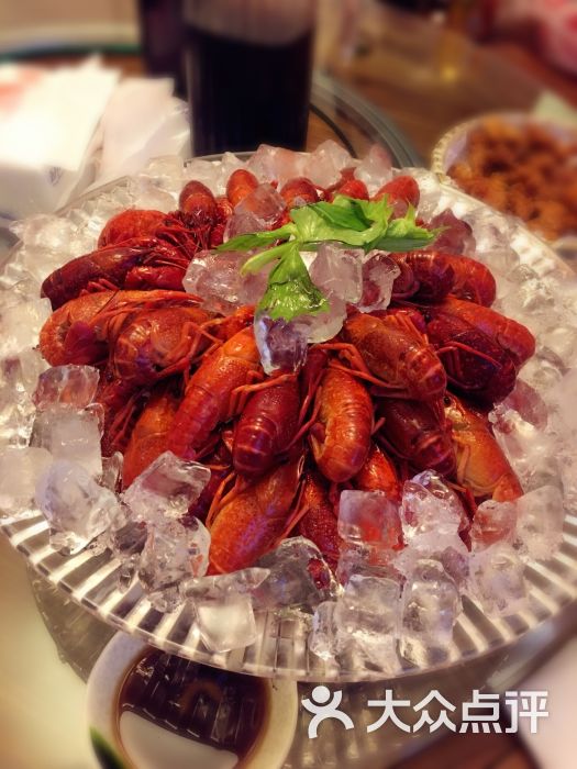 招牌冰镇小龙虾