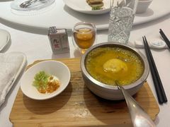 -醉辉皇上海之巅(上海中心大厦店)