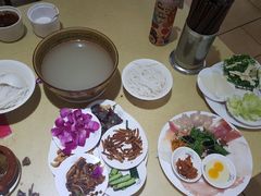 -桥香园云南过桥米线(金马碧鸡店)