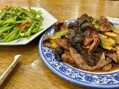 -东兴寒舍老北京炸酱面(三里河路店)