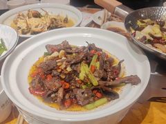 -琥珀老六龙虾(四里河店)