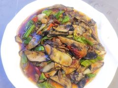 -乡村馕坑肉·烧烤·新疆菜·本地人更爱吃(阿勒泰首店)