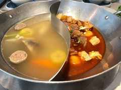 -左庭右院鲜牛肉火锅(京西大悦城店)