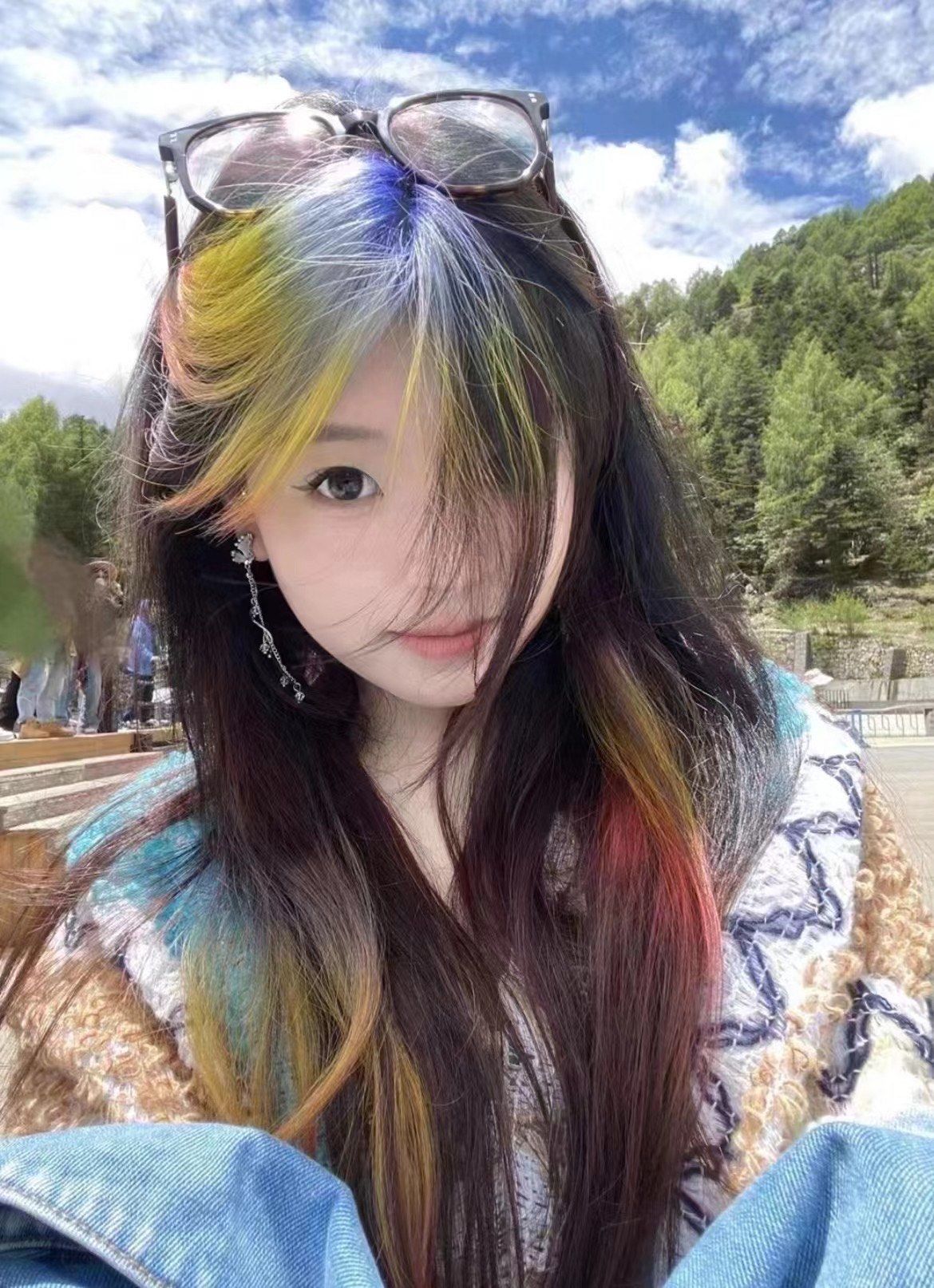 彩虹发色秀起来