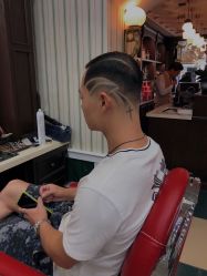 点击看大图 -BLACK ROSE 黑玫瑰男士专属沙龙