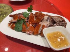 不倒翁烧鹅-不倒翁·徽天下名菜楼(马鞍山路店)