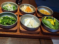 -银米·云南传统过桥米线(双廊黑金冠店)