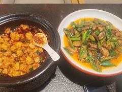-万重锦·人文川菜馆(骡马市店)