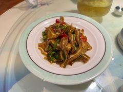 -松沪名灶·豆浆鱼头·新上海菜(飞航吾悦广场店)