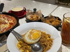 -必胜客(WOW中心城店)