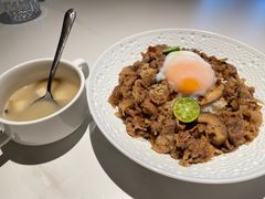 -Mogul Eatery·大亨餐酒馆