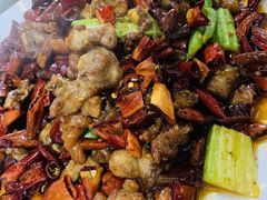 -八一好吃街·高品美食广场