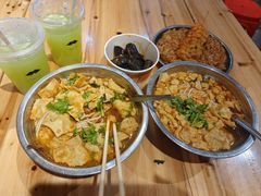 -柳州肥姨妈大骨螺蛳粉(江宁万达店)