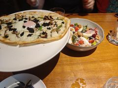 -JINNS锦时 steak&pizza(浸信会礼拜堂旧址店)