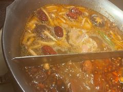 -湊湊火锅·茶憩(打浦桥日月光店)