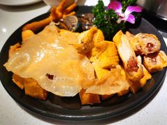 八珍花胶鲍鱼鸡-八珍玉食鸡煲·打边炉(印象城店)