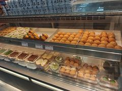 -读酥世家(松江新城地铁站店)