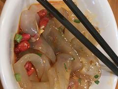 -诚铭记·虾仁汤包·成都小吃(融创店)