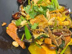 -醉人椒麻辣香锅(王府井喜悦店)