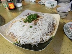 -东巴谷野生菌火锅餐厅