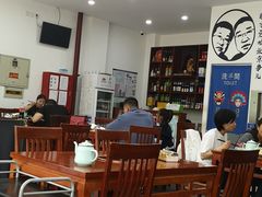 大堂-岳合轩老北京涮肉