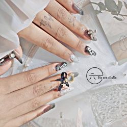 -SixOne六一日式美甲美睫