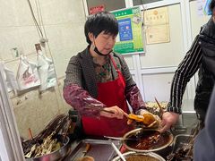 -老鼓楼麻辣烫夹馍