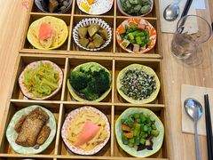 -轻蔬不用等·素食(江苏路店)