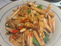 -传统菜农庄(皇姑路店)