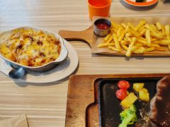 -必胜客餐厅(昆百大泰业城店)