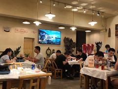 大堂-霄汉牛三鲜湖北砂锅菜(万松园2店)